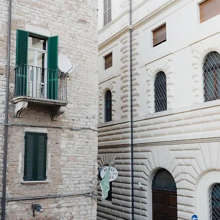 Exclusive Apartment In Piazza Italia In Perugia Exterior foto