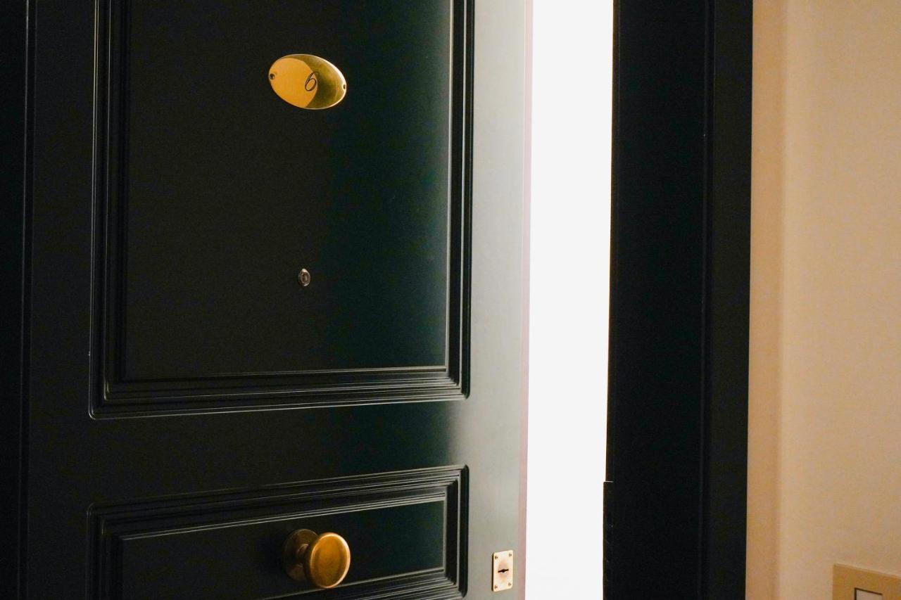 Apartment Exclusive In Piazza Italia In *